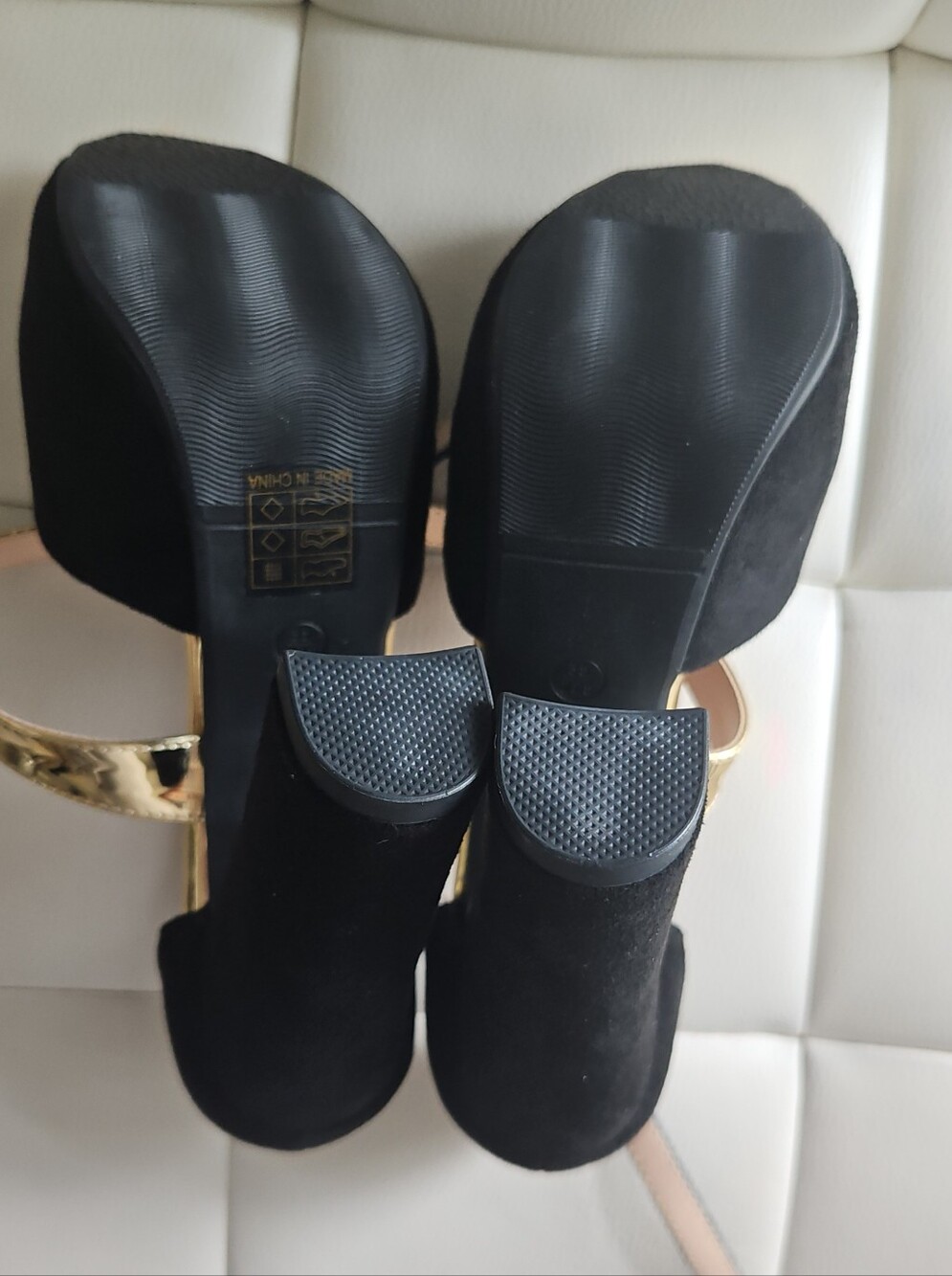 New Black & Gold Platform Sandals | Women's US 5 / EU 35 | Never Worn.
